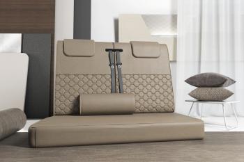Cuir Charles